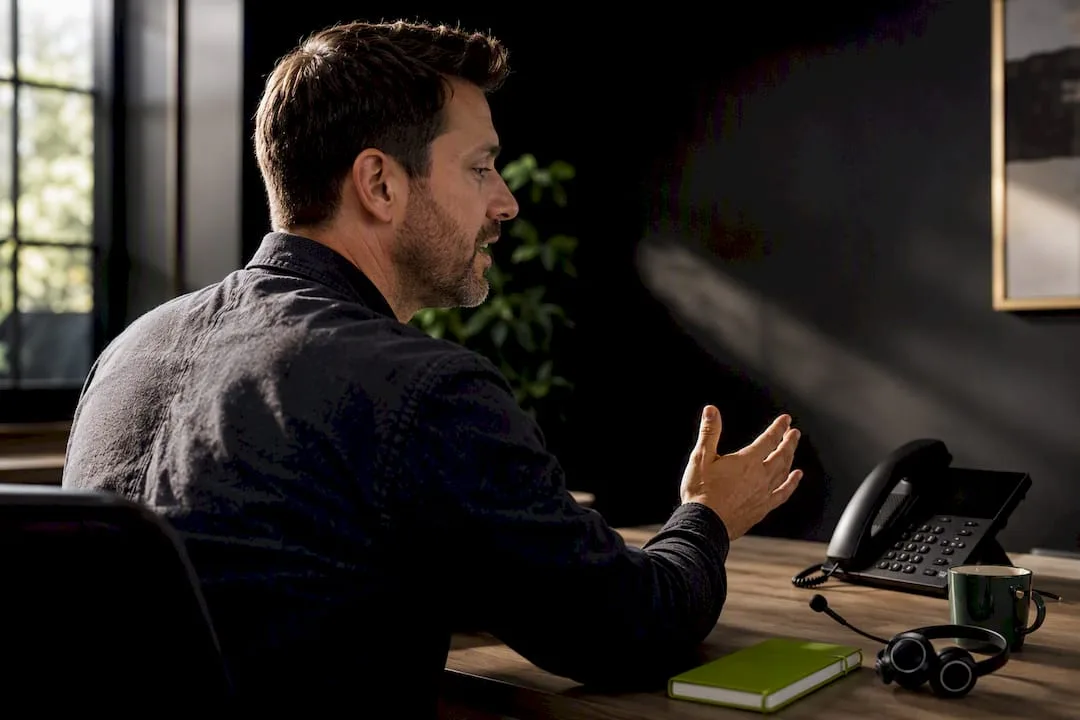 Launch Receptionist Call Scripts in 4 Weeks for Small Service Teams